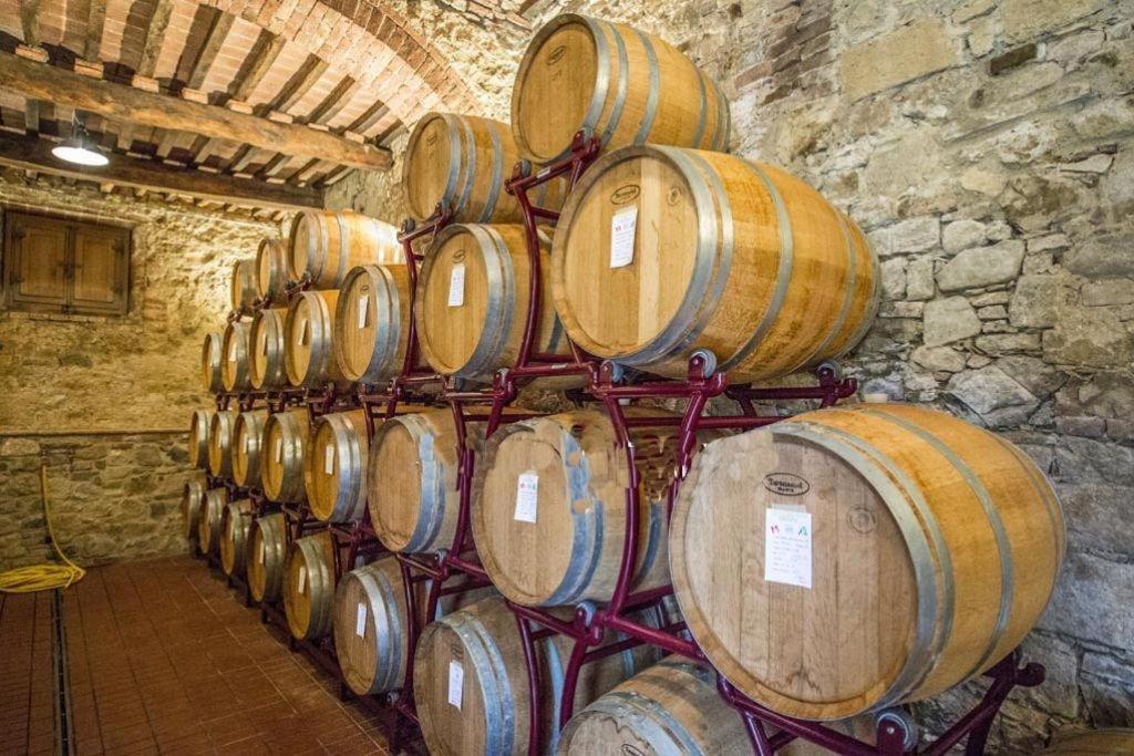 MontefollonicoAbbadia Wine Relais住宿加早餐旅馆 外观 照片