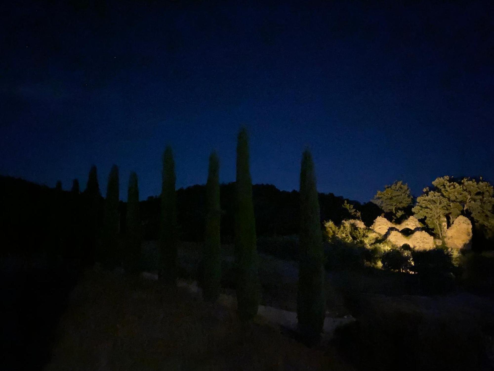 MontefollonicoAbbadia Wine Relais住宿加早餐旅馆 外观 照片